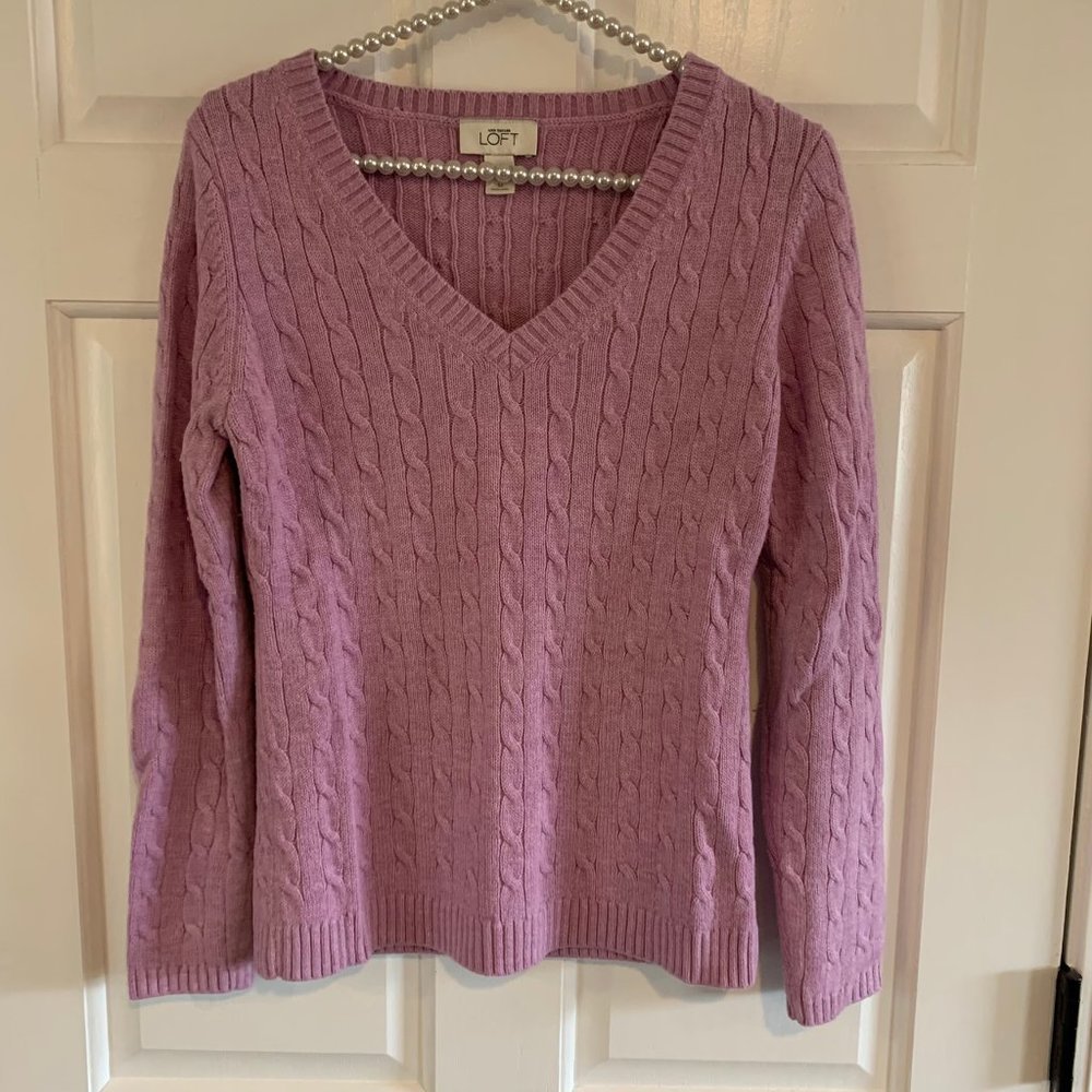 LOFT Ladies V-Neck Long Sleeve Cable Knit Sweater Size M